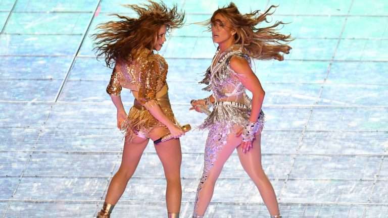 Shakira y Jennifer López ponen a bailar a Miami en el Super Bowl (Fotos y video)